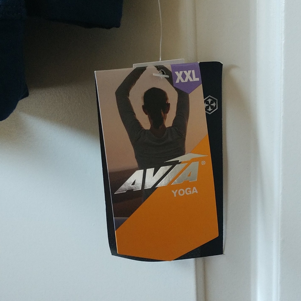 BLACK, not blue, Avia long sleeve yoga top xxl/ 2xg (20) BLACK - Picture 4 of 8
